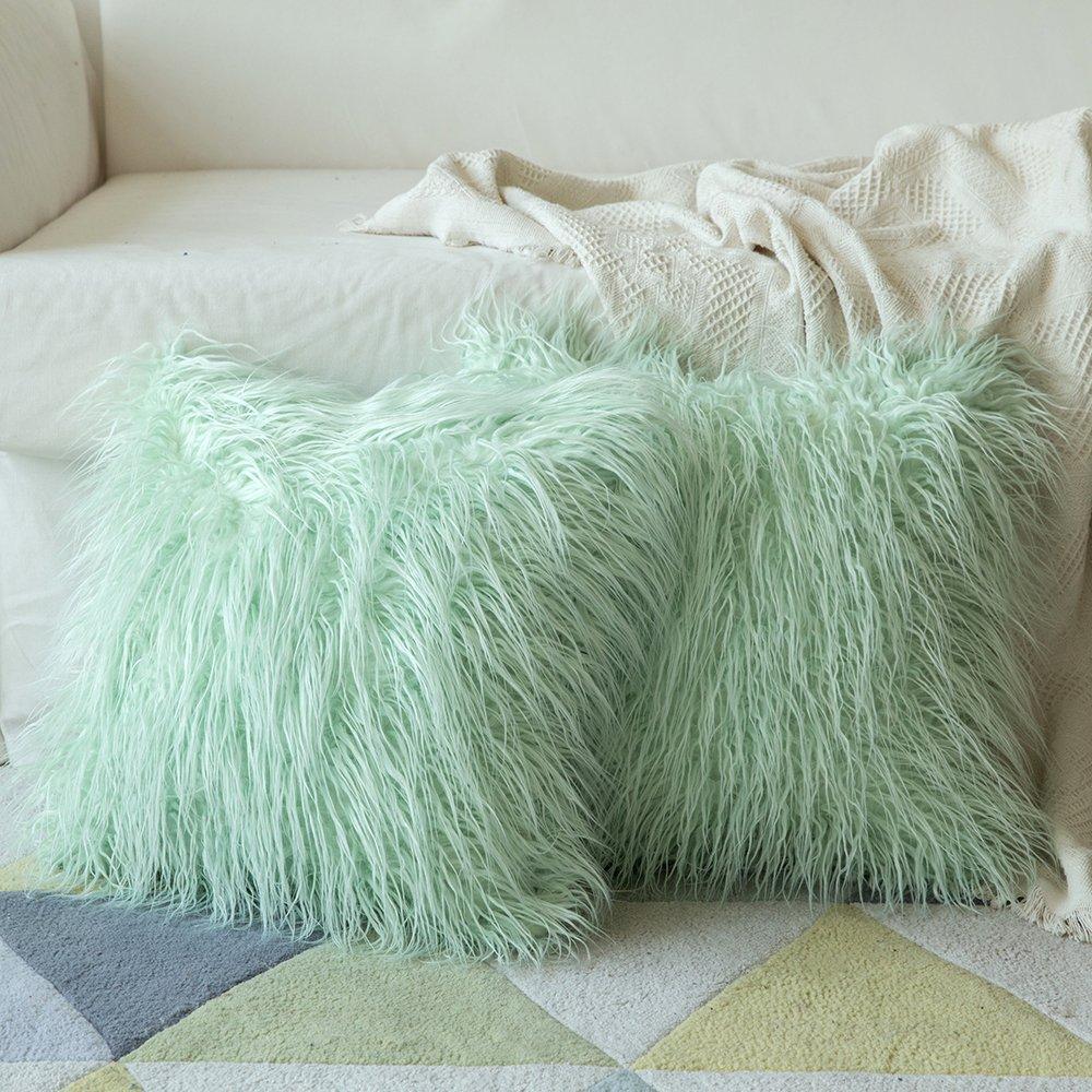 Miulee Mint Green Faux Fur Throw Pillow Cover Decorative New Luxury Series  Style Cushion Case 2 Pack
