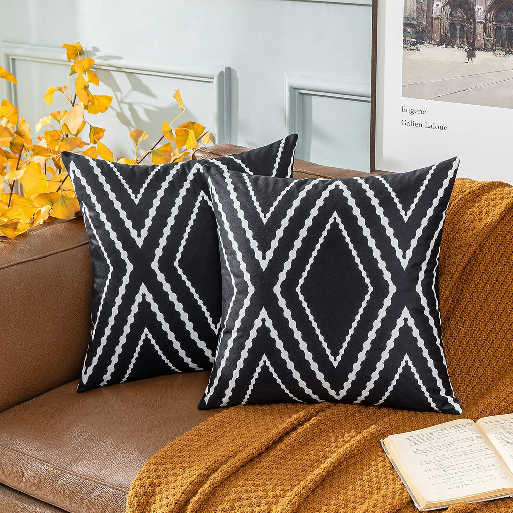 MIULEE Boho Decorative Throw Pillow Covers Velvet Geometric Pillowcases Soft Modern Cushion Cases Aztec for Couch Sofa Bed 2 Pack